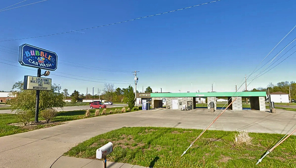 Bubbles Car Wash – Aurora, Nebraska